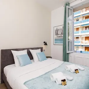  Apartment Californie Yourhosthelper